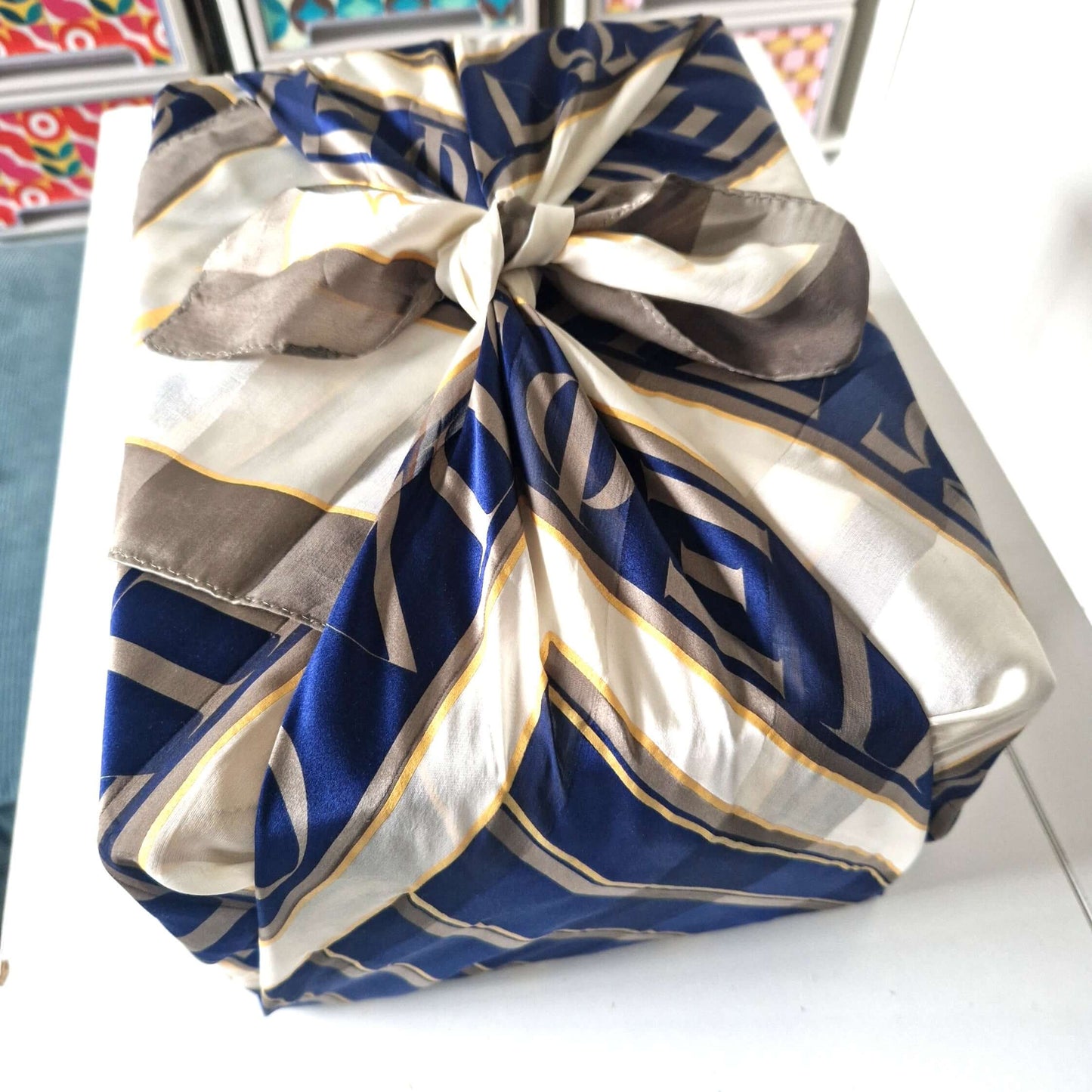 Reusable Beeswax Food Wraps 100% Hand Made in the UK by Honey Bee Good.