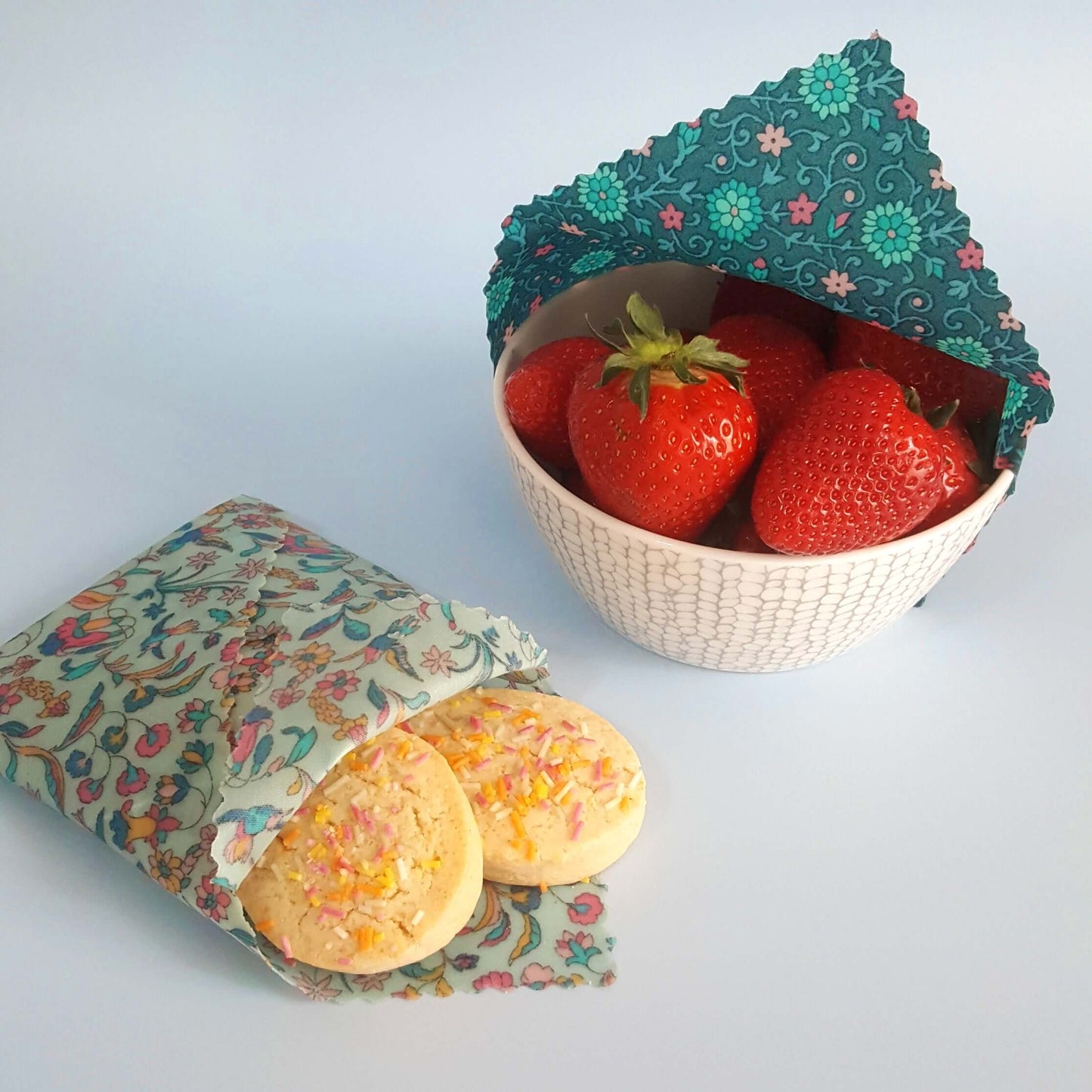 Reusable Beeswax Food Wraps 100% Hand Made in the UK by Honey Bee Good.