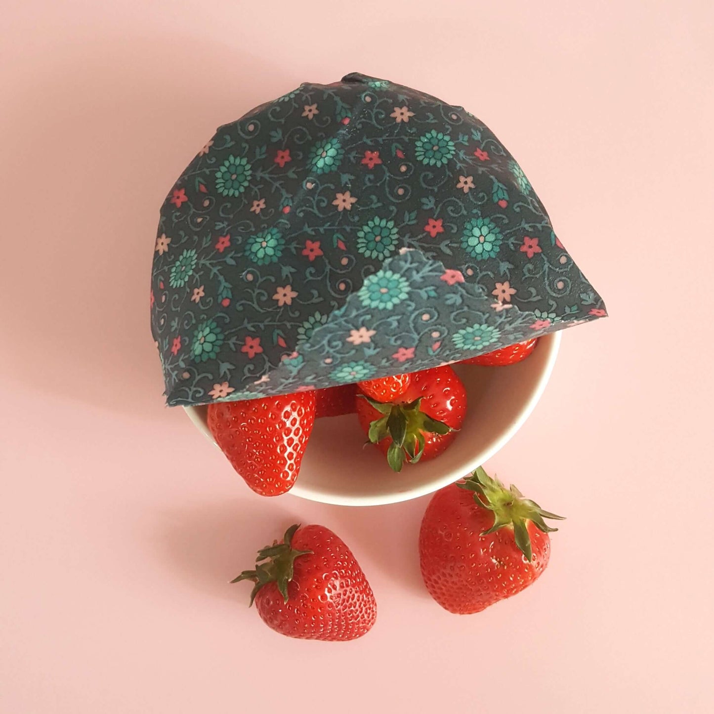 Reusable Beeswax Food Wraps 100% Hand Made in the UK by Honey Bee Good.