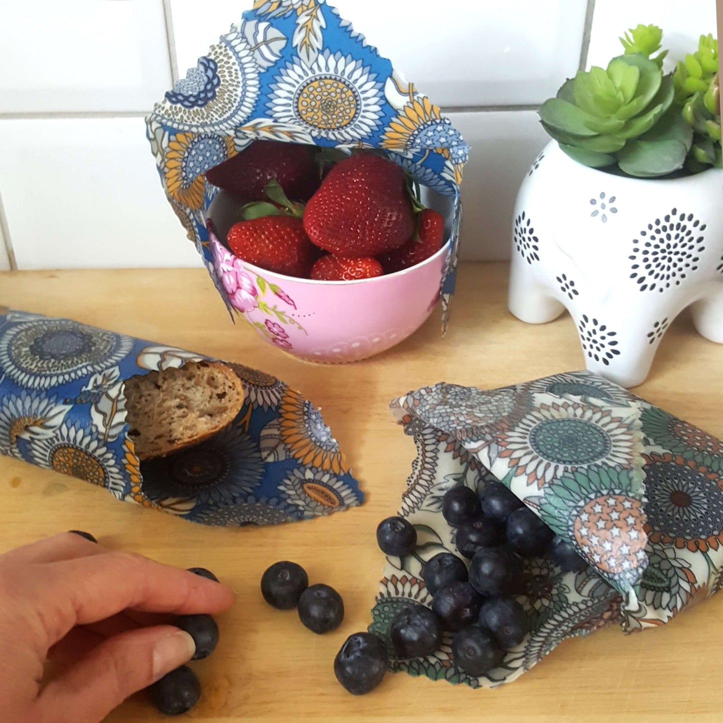 Reusable Beeswax Food Wraps 100% Hand Made in the UK by Honey Bee Good.